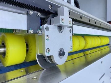 آلة قطع عينات علب الكرتون الأوتوماتيكية ذات الممر الواحد PRY-1800 8