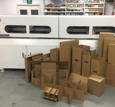 آلة قطع عينات علب الكرتون الأوتوماتيكية ذات الممر الواحد PRY-1800 10