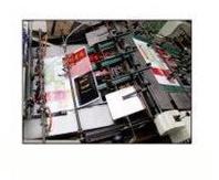 آلة ختم وطباعة الرقائق المعدنية والقطع بالقوالب TYMK مع وحدة تغذية أوتوماتيكية من سلسلة ZS 4