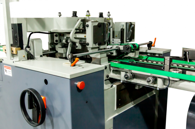 محرك PRY-8D لجمع الكتب والكتابة 8