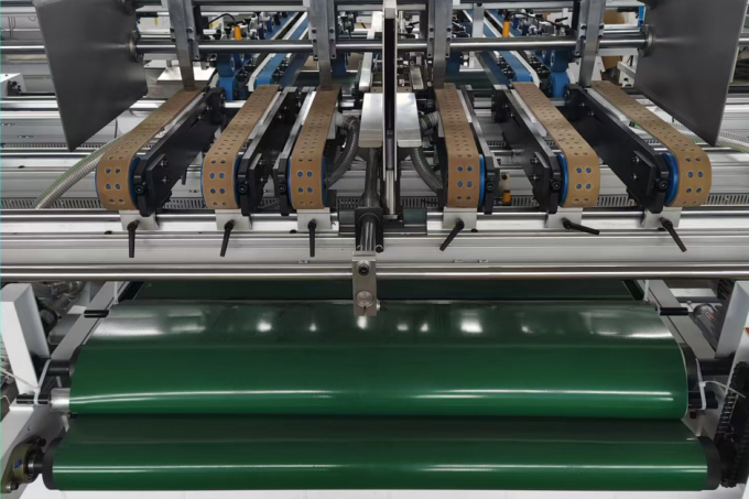 آلة لصق وتغليف علب الكرتون ذات الأوراق المزدوجة PRY-2900H 2