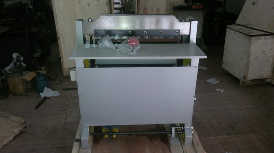 SAP-610 Semi Automatic Paper Punching Machines 50 Sheets/Min